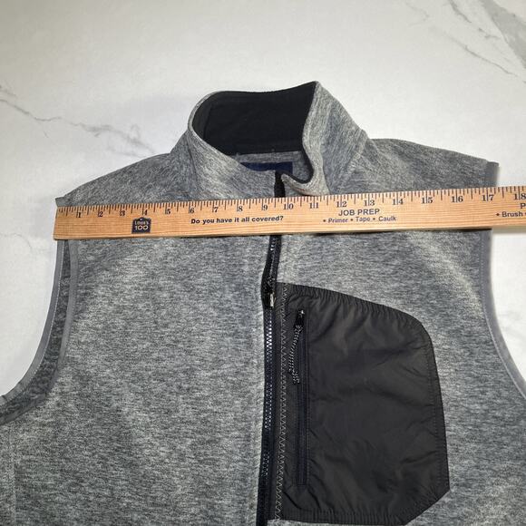 Lands End Mens Lot of 2 Fleece Vests Full Zip With 3 Zip Pockets Gray Green Sz L - Picture 5 of 16